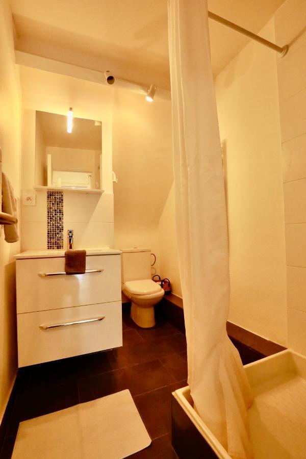 Appartement De L'Hippodrome Avec Deux Chambres Deauville Bagian luar foto